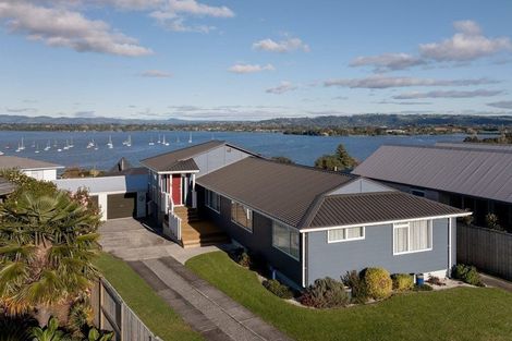 Photo of property in 35 Coppelia Avenue, Omokoroa, 3114