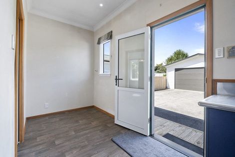 Photo of property in 63 Guy Avenue, Takaro, Palmerston North, 4410