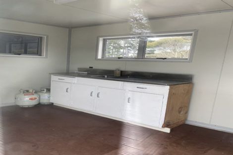 Photo of property in 14 Pukenui Drive, Mahia, 4198