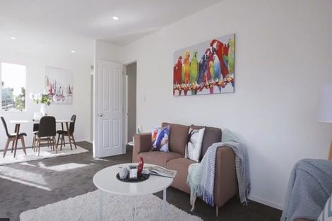 Photo of property in 1/42 Holland Road, Hillcrest, Auckland, 0627