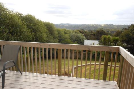 Photo of property in 12 Leveloff Road, Paremoremo, Auckland, 0632