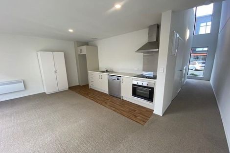 Photo of property in 2/17 Owens Place, Mount Maunganui, 3116