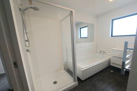 Photo of property in 11 Thatcher Crescent, Crofton Downs, Wellington, 6035