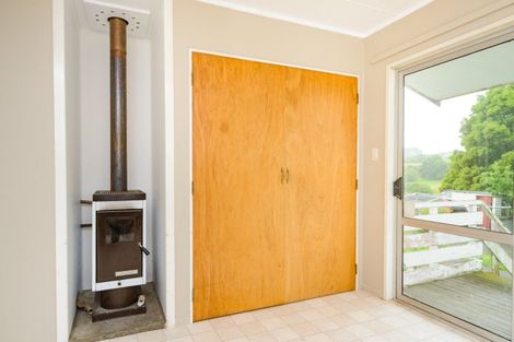 Photo of property in 34 Halcombe Road, Feilding, 4702