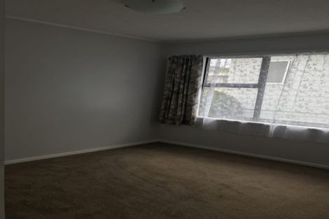 Photo of property in 30 Akaroa Drive, Maupuia, Wellington, 6022