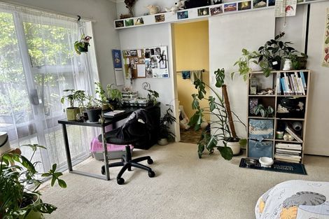 Photo of property in 1/349 College Street, West End, Palmerston North, 4410