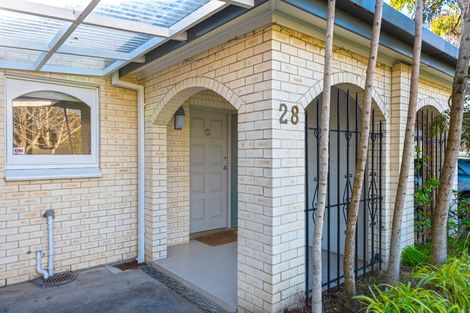 Photo of property in 28 Matuhi Rise, Henderson, Auckland, 0612