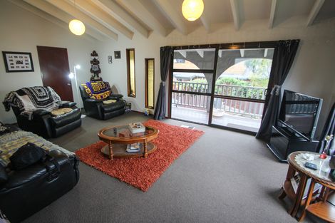 Photo of property in 30 Leven Street, South Hill, Oamaru, 9400