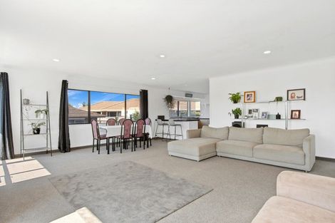 Photo of property in 4 Verbena Glen, Mount Maunganui, 3116