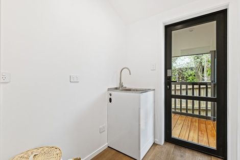 Photo of property in 11 Marina Grove, Frankleigh Park, New Plymouth, 4310