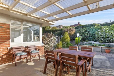 Photo of property in 154 Easther Crescent, Kew, Dunedin, 9012