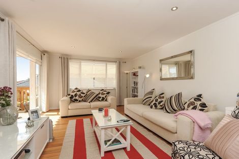 Photo of property in 24a Ribblesdale Road, Henderson, Auckland, 0612