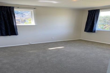 Photo of property in 102 Mckillop Street, Ranui, Porirua, 5024
