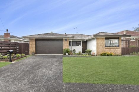 Photo of property in 1/1 Edmund Hillary Avenue, Papakura, 2110