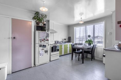 Photo of property in 121-123 Metzger Street, Heidelberg, Invercargill, 9812