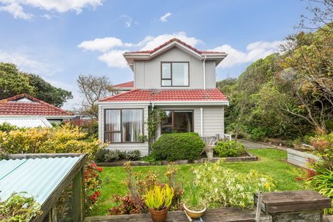 Photo of property in 7b Coventry Close, Ascot Park, Porirua, 5024