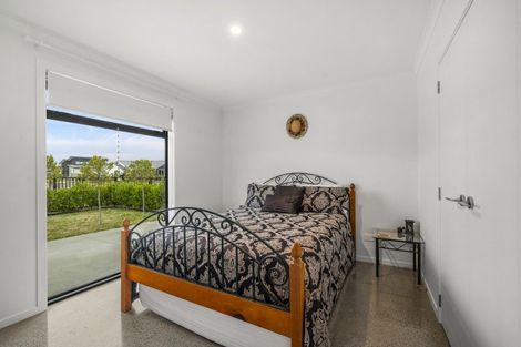 Photo of property in 4b Harakeke Drive, Wharewaka, Taupo, 3330