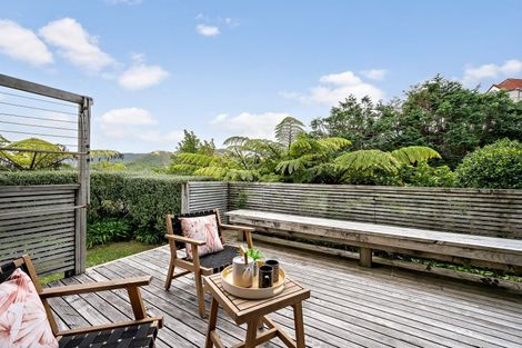 Photo of property in 25 Satara Crescent, Khandallah, Wellington, 6035