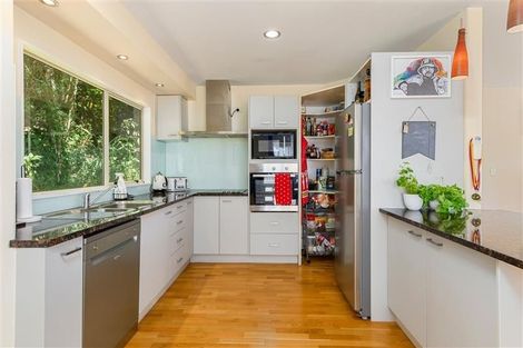 Photo of property in 3/96 Balmain Road, Chatswood, Auckland, 0626