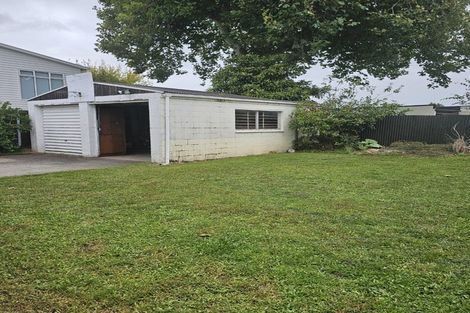 Photo of property in 70 Carrington Avenue, Silverdale, Hamilton, 3216