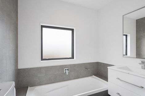 Photo of property in 10/58 Waltham Road, Sydenham, Christchurch, 8023