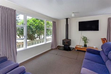 Photo of property in 10 Wai-iti Terrace, Whitianga, 3510