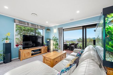 Photo of property in 24 Mossburn Grove, Kelson, Lower Hutt, 5010
