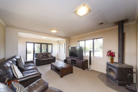 Photo of property in 73 Haggerty Street, Kimbolton, 4774