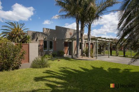 Photo of property in 71 Athenree Road, Athenree, Waihi Beach, 3177