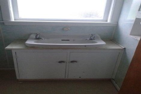 Photo of property in 48 Henderson Crescent, Parkvale, Tauranga, 3112