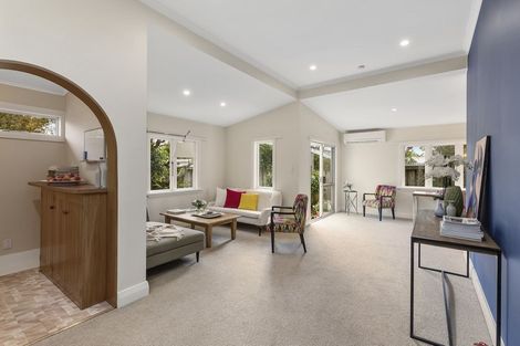 Photo of property in 2 Ngaio Street, Eastbourne, Lower Hutt, 5013