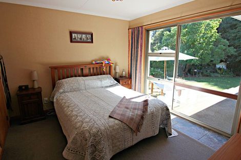 Photo of property in 691 Gillespie Road, Whare Creek, Te Anau, 9679