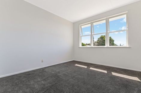 Photo of property in 50 Paewai Road, Glen Eden, Auckland, 0602