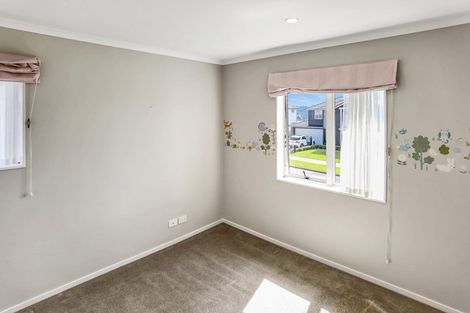 Photo of property in 80 Mackay Drive, Greenhithe, Auckland, 0632