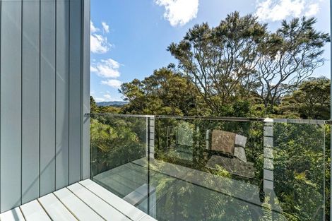 Photo of property in 15c Tabitha Crescent, Henderson, Auckland, 0612