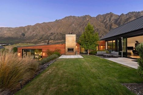 Photo of property in 8 Big Valley Drive, Jacks Point, Queenstown, 9371