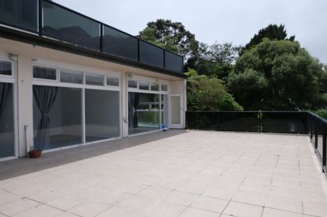 Photo of property in 70 Kelburn Parade, Kelburn, Wellington, 6012