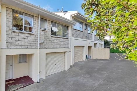 Photo of property in 2/19 Copley Street, New Lynn, Auckland, 0600