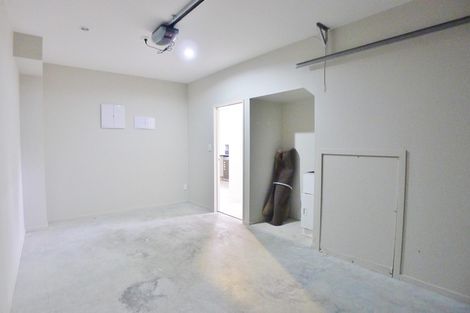 Photo of property in 9/45a Swanson Road, Henderson, Auckland, 0610