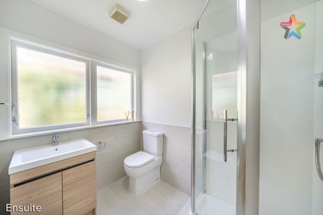 Photo of property in 225 Whites Line East, Waiwhetu, Lower Hutt, 5010