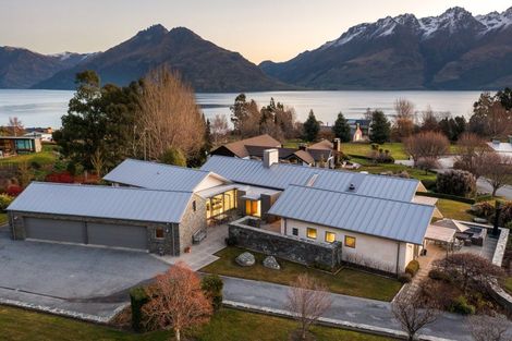 Photo of property in 3 Bayonet Peak Place, Drift Bay, Queenstown, 9371
