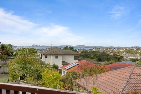 Photo of property in 145f Hobsonville Road, West Harbour, Auckland, 0618