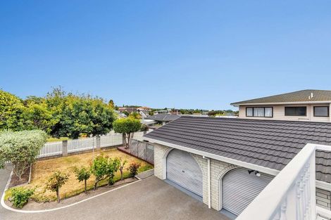 Photo of property in 9 Golders Place, Richmond Heights, Taupo, 3330