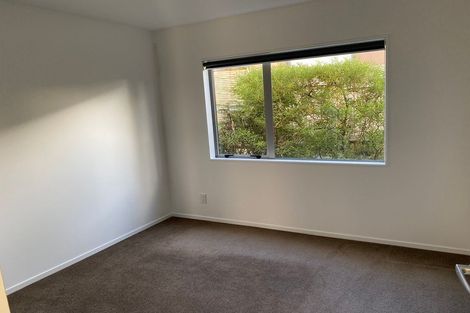 Photo of property in 15 Burnside Court, Rosedale, Auckland, 0632