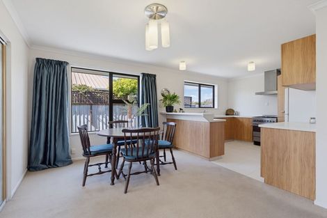 Photo of property in 19a Sheraton Place, Redwood, Christchurch, 8051