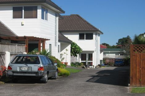 Photo of property in 1/7 Camden Place, Papatoetoe, Auckland, 2025