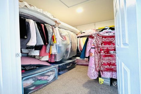 Photo of property in 8 Living Stream Road, Albany Heights, Auckland, 0632