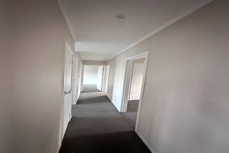 Photo of property in 36 Jillian Drive, Ranui, Auckland, 0612