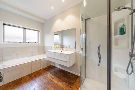 Photo of property in 13a Riverstone Drive, Riverstone Terraces, Upper Hutt, 5018