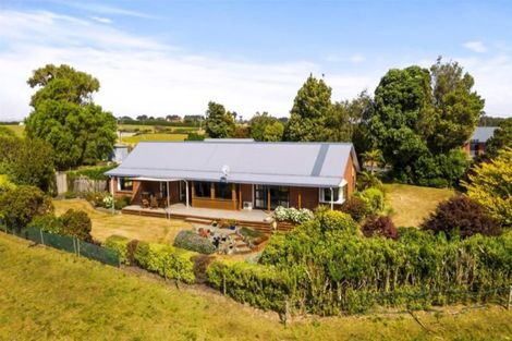 Photo of property in 14 Normanby Road, Normanby, Hawera, 4675